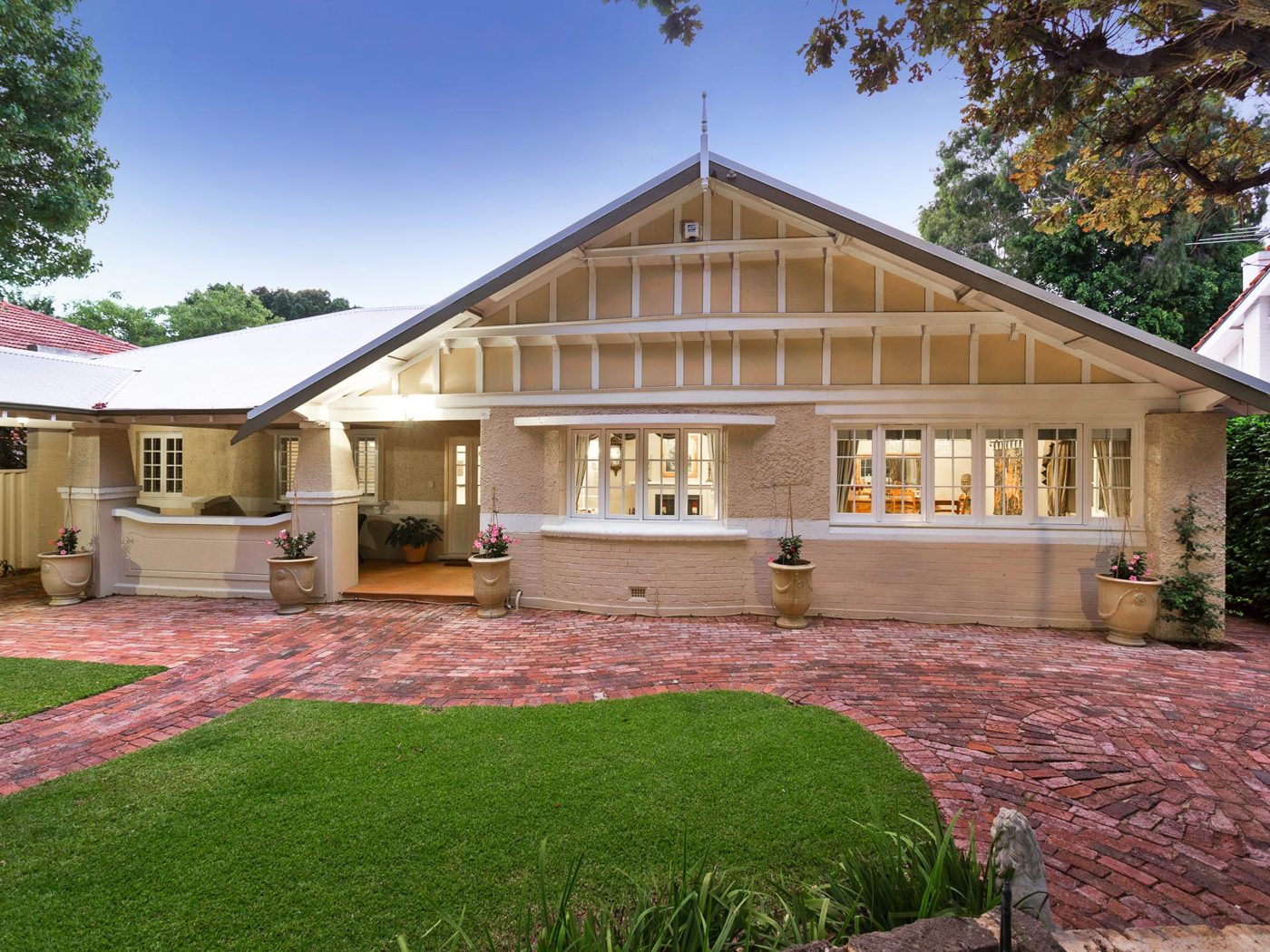 47 Archdeacon Street, Nedlands – sold by Mark Anderson